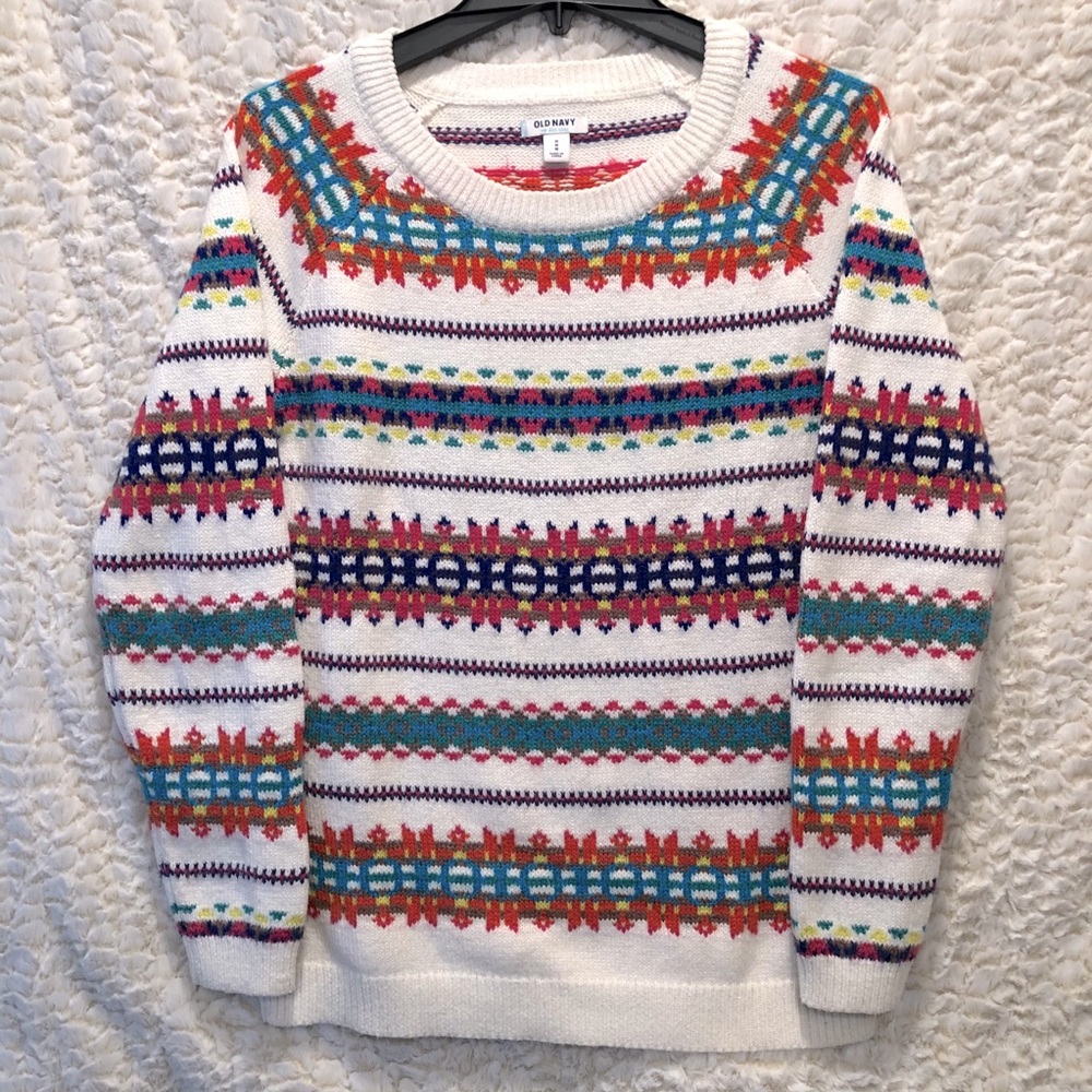 Bright fair isle sweater! 💗